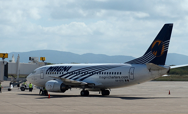 Pilot aerolinek odmítl vzlétnout, nedostal výplatu. Cestující „únos“ natočili