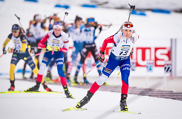 Biatlon ONLINE: První hromadný závod sezony. Startují i tři Češky