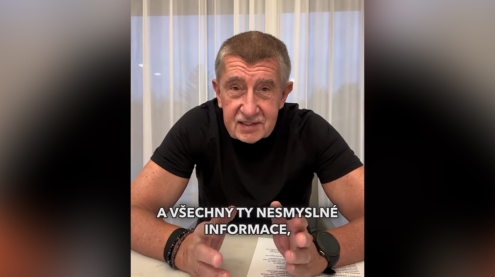 Pomáháme, zdůvodnil Babiš, proč se Česko nezaručilo za půjčku Ukrajině