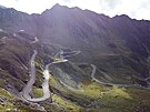 Transfagarasan je jedna z nejznám�j�ích a nejmalebn�j�ích horských silnic sv�ta...