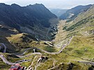 Transfagarasan je jedna z nejznám�j�ích a nejmalebn�j�ích horských silnic sv�ta...