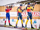 Vít�zslav Hornig na st�elnici b�hem stíhacího závodu v Le Grand Bornand.