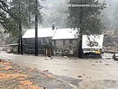 Kalifornii zasáhly bou�ky a silné de�t�, které v n�kterých regionech tohoto...