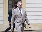 �estný prezident Motorist� sob� Filip Turek dorazil na Hrad za prezidentem...