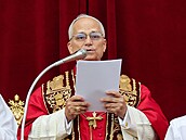 Pape� Lev XIV. p�edná�í své první váno�ní po�ehnání a poselství M�stu a sv�tu...