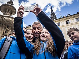15.05.2025, Praha. p�ijetí p�edsedy hnutí ANO Andreje Babi�e a Karla Havlí�ka...
