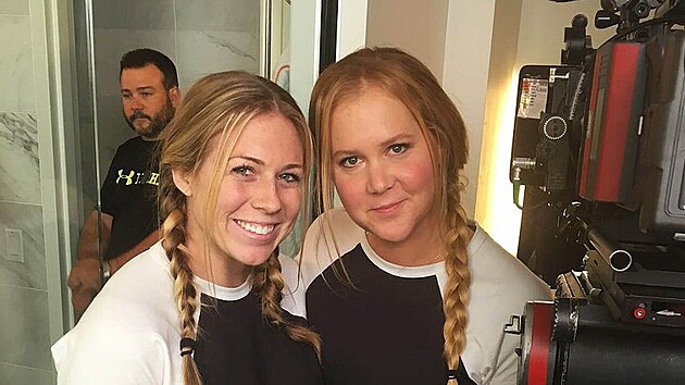 Amy Schumerov� a jej� dabl�rka