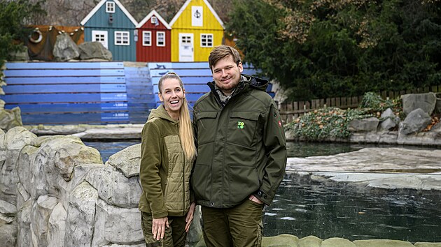 Zoologick� zahrada v �st� nad Labem p�edstavila novou vizu�ln� identitu zoologick� zahrady a Centra pro zv��ata v nouzi. Zam�stnanci v nov�ch uniform�ch. (prosinec 2025)