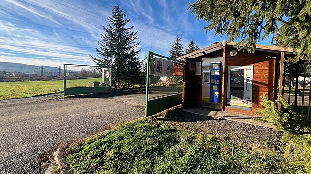 �koln� statek Jezerka u Kadan�. (prosince 2025)