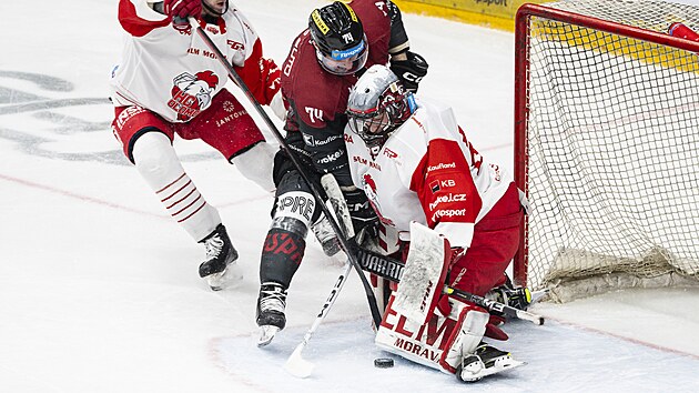 Spartalı hokey oyuncuları Spengler Kupası öncesinde Olomouc'u yok etti