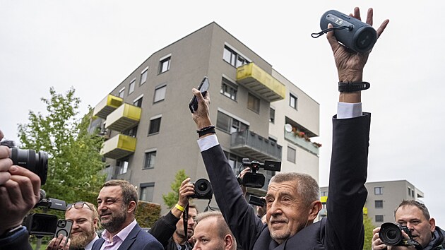 Volby do poslaneck� sn�movny 2025. Hnut� Ano Andrej Babi�. (4. ��jna 2025)