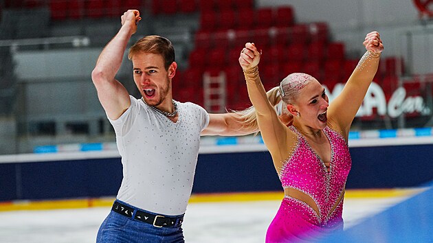 Rytmick� tanec Nat�lie a Filipa Taschlerov�ch