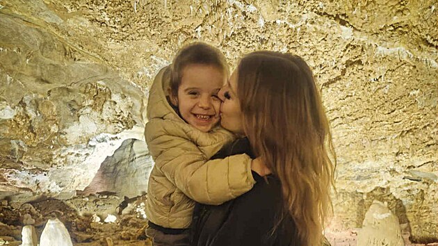 Kristi�n se narodil na �t�dr� den, a p�esto�e mu kv�li nep��zniv� diagn�ze d�vali maxim�ln� t�i roky �ivota, oslav� o leto�n�ch V�noc�ch u� p�t� narozeniny.