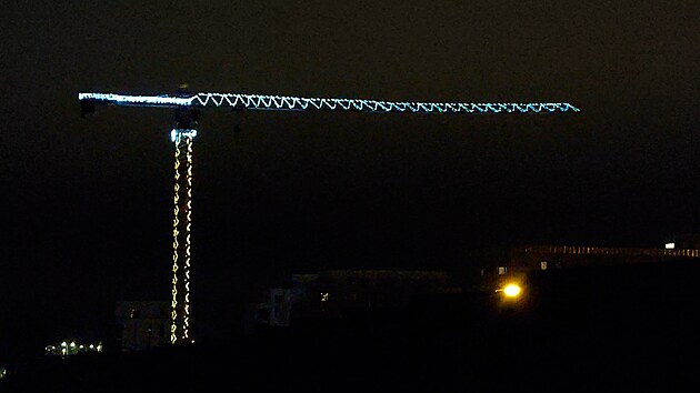 V Rychnov� nad Kn�nou z��� v�no�n� nazdoben� je��b