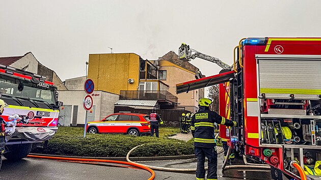 Po��r v Prost�jov� p�ipravil rodinu s d�tmi o st�echu nad hlavou. (19. prosince 2025)