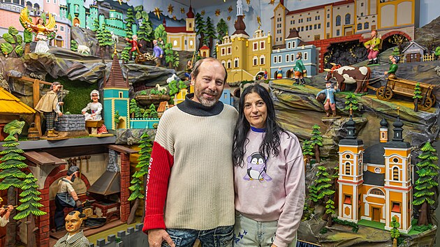 V Muzeu hra�ek Stuchl�kov�ch v Nov�m Byd�ov� je unik�tn� sb�rka betl�m�.