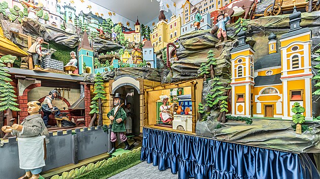 V Muzeu hra�ek Stuchl�kov�ch v Nov�m Byd�ov� je unik�tn� sb�rka betl�m�.