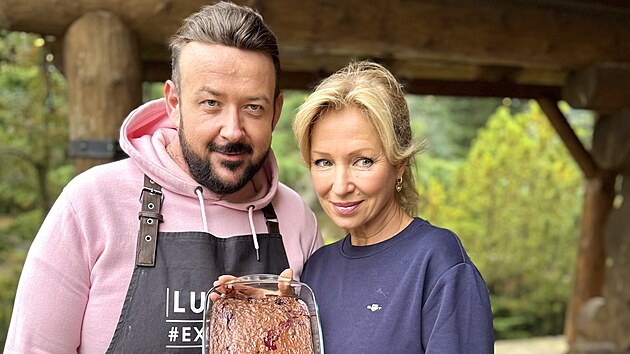 Herec Luk� Mal�nek a Kate�ina Bro�ov�