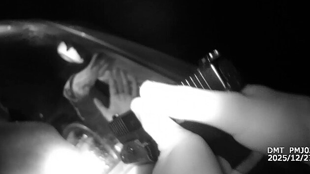 Zloději ukradli v Praze tři auta kurýrů s jídlem, stála odemčená na ulici