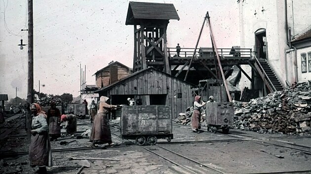 Are�l dolu Krimich I. v N��anech. GPS: 49.7170714N, 13.2142567E