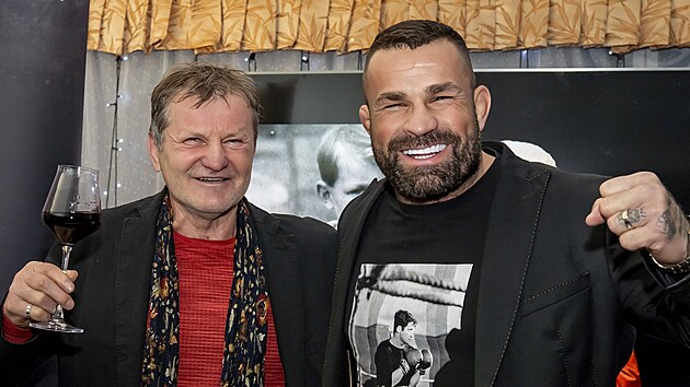 Rostislav Osi�ka a Karlos V�mola na k�tu dokumentu �ivot je sranda (15. prosince 2025)