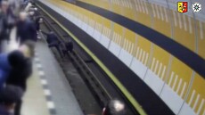 Lidé zachránili �ivot dívce, která ho cht�la ukon�it sebevra�dou