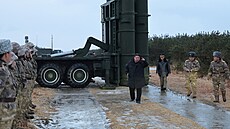 Severokorejský v�dce Kim �ong-un se zú�astnil testu nové protivzdu�né rakety....