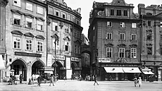 Pro látky, uniformu nebo si vsadit v po�tovní loterii? Ji�ní strana...