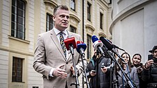 �estný prezident Motorist� sob� Filip Turek dorazil na Hrad za prezidentem...