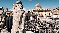 Vatikán, 26 4. 2025. Poh�eb pape�e Franti�ka