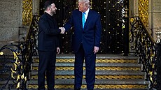 Snímky ze setkání prezident� Donalda Trumpa a Volodymyra Zelenského v Palm...