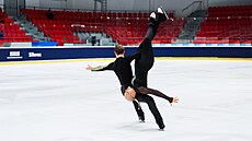 Zvedaná figura ve volném tanci sourozenc� Taschlerových