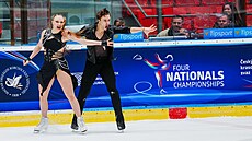 Kate�ina a Daniel Mrázkovi p�i svém rytmickém tanci