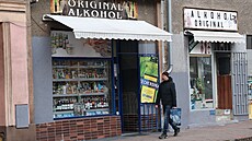 Hlavní t�ída v sou�asnosti hyzdí centrum �eského T�ína. Má se to v�ak zm�nit,...