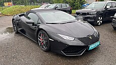 Zápasník Karel �Karlos� Vémola se po obvin�ní z organizované drogové �innosti...