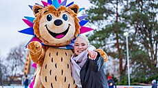 Maskot Eda se bude a� do b�ezna pohybovat b�hem roadshow po kluzi�tích nap�í�...