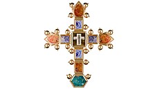 Pro h�eb, který údajn� pochází ze Svatého k�í�e, vzniká relikviá�. Návrh...