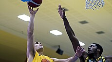 Ústí nad Labem, 21. 12. 2025. Basketbalová liga NBL, Sluneta Ústí nad Labem -...