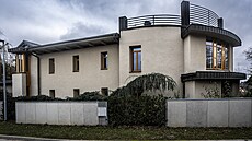 �kola má sídlit v rodinném dom� v Sedlo�ovské ulici, který je ve vlastnictví...