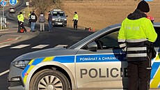 Tragická nehoda na Kladensku. Auto srazilo cyklistu a z místa ujelo.