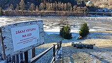 M�stská policie ve �pindlerov� Mlýn� upozor�uje na nebezpe�ný pohyb lidí po...