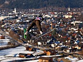 �eská skokanka na ly�ích Ane�ka Indrá�ková v akci. na Turné dvou nocí v...