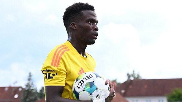 Youssoupha Mbodji v dresu FC Vyso�ina Jihlava.