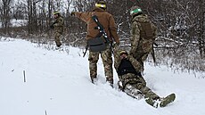 Výcvik ukrajinské 65. mechanizované brigády v Záporo�ské oblasti (29. prosince...