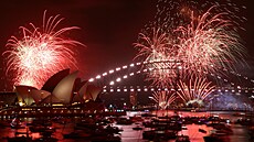 Novoro�ní oh�ostroj v Sydney (31. prosince 2025)