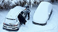 Var�avu zasáhla sn�hová bou�e. (31. prosince 2025)