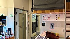 D�tský pokoj ji� dospívajících sle�nám nevyhovoval. 