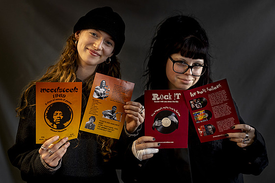 Na praxi si studenti p�ipravují grafické návrhy, tisknou je a dokon�ují ve...