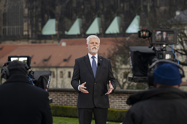 Politologové o projevech: Pavel osvěžující, Babiš státnický, Okamura skandální