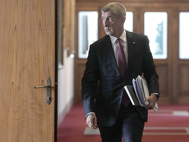 Odsoudit, či podpořit USA? Z útoku na Venezuelu má zamotanou hlavu Praha i EU